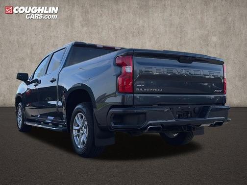 Shadow Gray Metallic 2019 Chevrolet Silverado 1500 RST