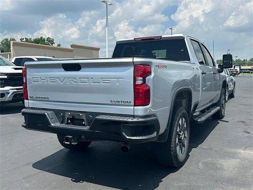 2022 Chevrolet Silverado 2500 Custom