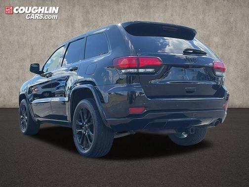 Diamond Black 2018 Jeep Grand Cherokee Altitude
