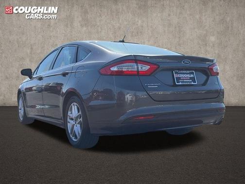 Magnetic 2016 Ford Fusion SE
