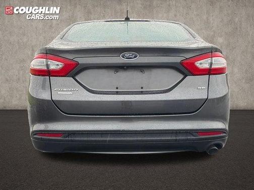 Magnetic 2016 Ford Fusion SE