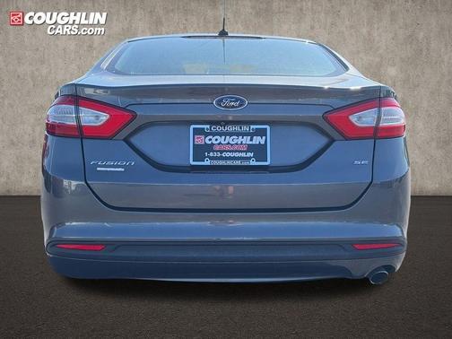 Magnetic 2016 Ford Fusion SE