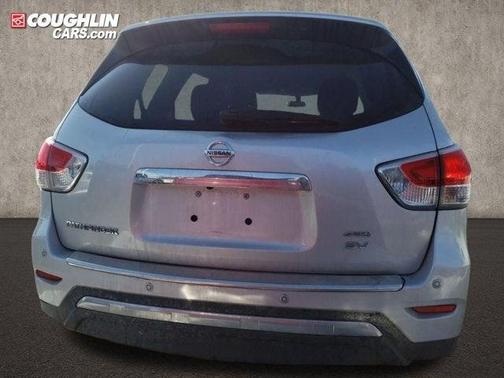 2014 Nissan Pathfinder SV