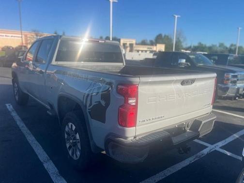 2025 Chevrolet Silverado 2500 Custom