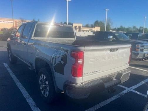 2025 Chevrolet Silverado 2500 Custom