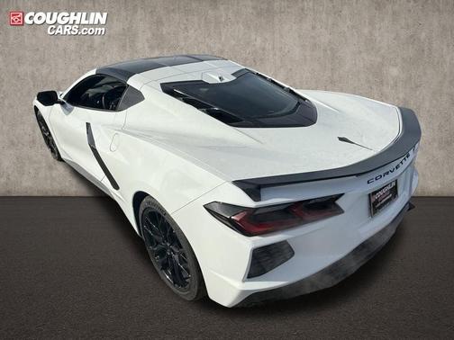 2025 Chevrolet Corvette Stingray w/2LT