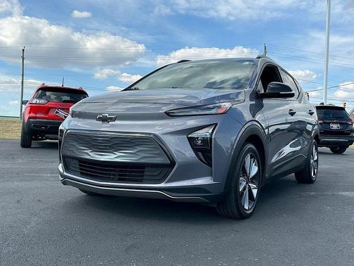 2022 Chevrolet Bolt EUV LT