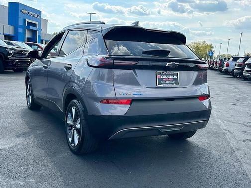 2022 Chevrolet Bolt EUV LT