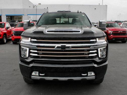 2023 Chevrolet Silverado 3500 High Country