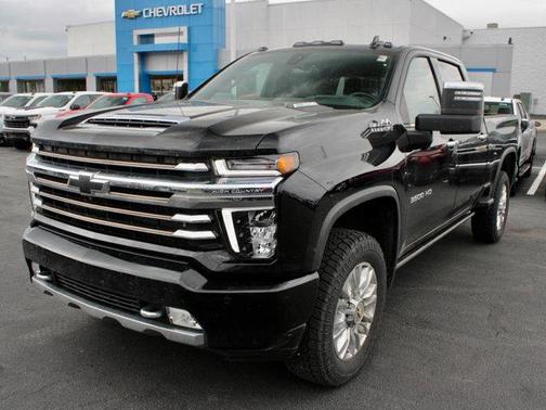 2023 Chevrolet Silverado 3500 High Country