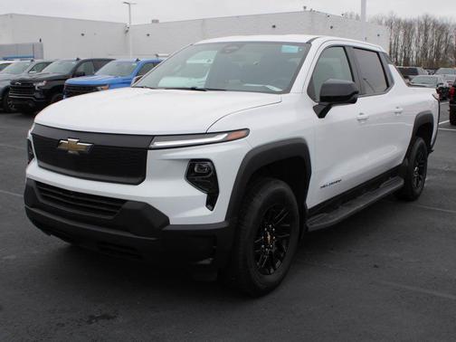 2024 Chevrolet Silverado EV WT