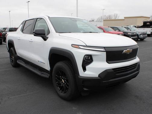 2024 Chevrolet Silverado EV WT