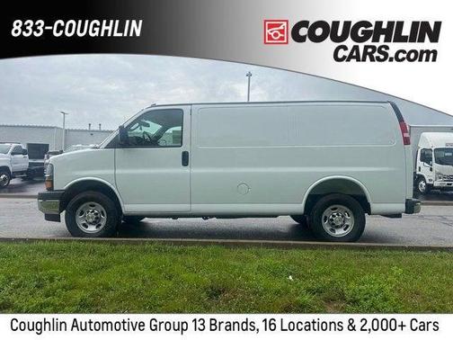 2025 Chevrolet Express 2500 Work Van