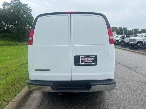 2025 Chevrolet Express 2500 Work Van