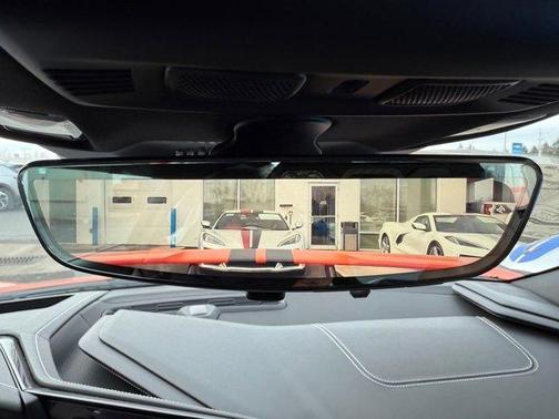 2026 Chevrolet Corvette Stingray w/2LT