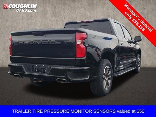 Black 2022 Chevrolet Silverado 1500 High Country