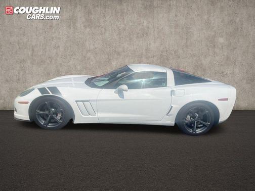 Arctic White 2011 Chevrolet Corvette Grand Sport