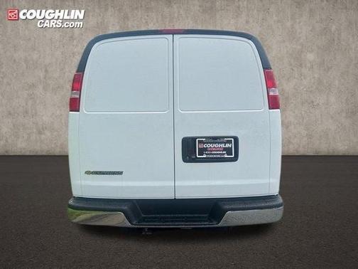 2025 Chevrolet Express 2500 Work Van