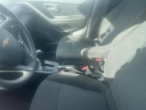 2022 Chevrolet Trax LS