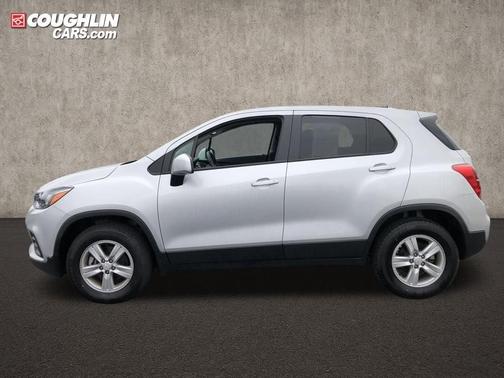 2022 Chevrolet Trax LS