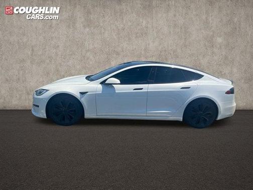 2021 Tesla Model S Plaid