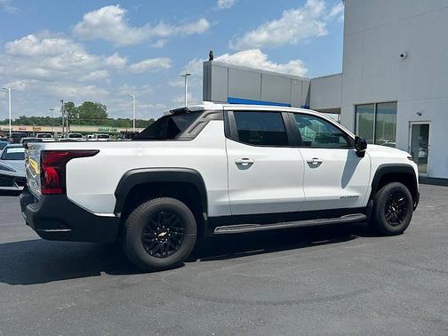 2024 Chevrolet Silverado EV WT