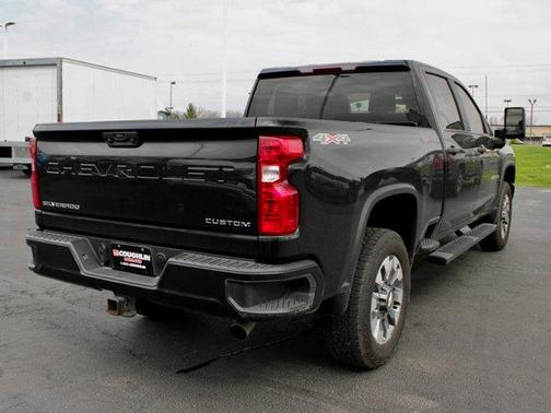 2022 Chevrolet Silverado 2500 Custom