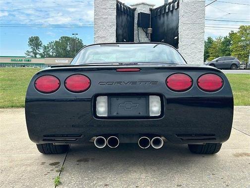 1998 Chevrolet Corvette Base