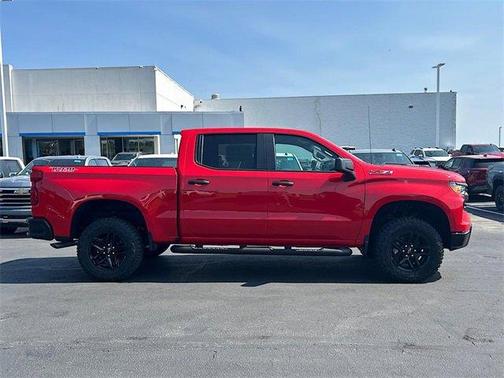 2025 Chevrolet Silverado 1500 Custom Trail Boss