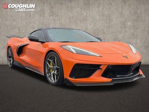Orange 2022 Chevrolet Corvette Stingray w/2LT