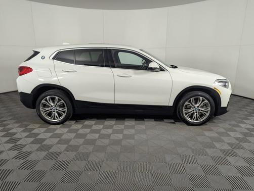 2020 BMW X2 xDrive28i