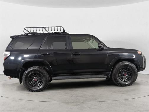 2021 Toyota 4Runner Venture