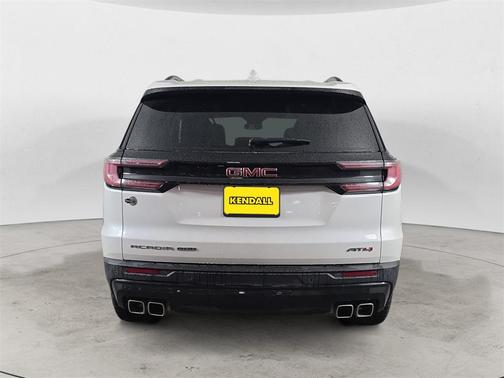 2024 GMC Acadia AT4