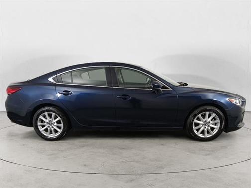 2016 Mazda Mazda6 i Sport