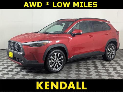 2023 Toyota Corolla Cross XLE