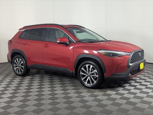 2023 Toyota Corolla Cross XLE