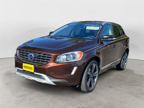 2017 Volvo XC60 T6 Dynamic