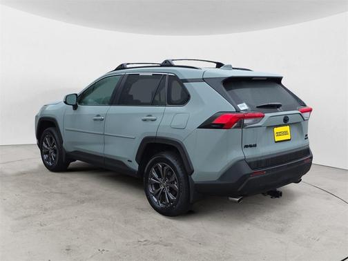 2023 Toyota RAV4 Hybrid XLE Premium