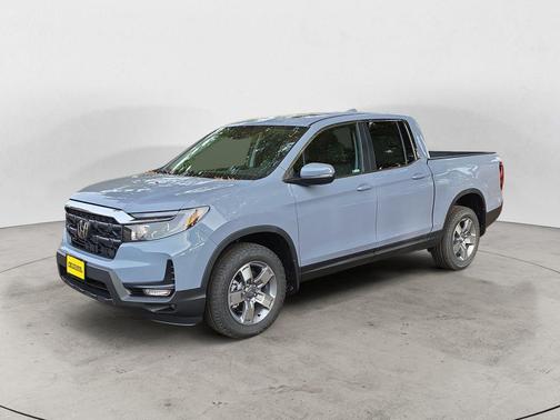 Gray 2026 Honda Ridgeline RTL