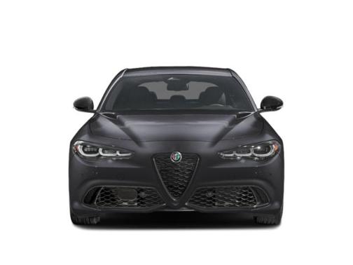 Vesuvio Gray Metallic 2025 Alfa Romeo Giulia AWD