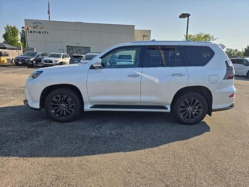 2023 Lexus GX 460 Premium