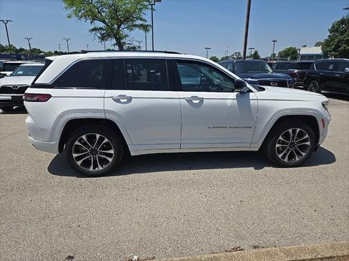 2023 Jeep Grand Cherokee Overland
