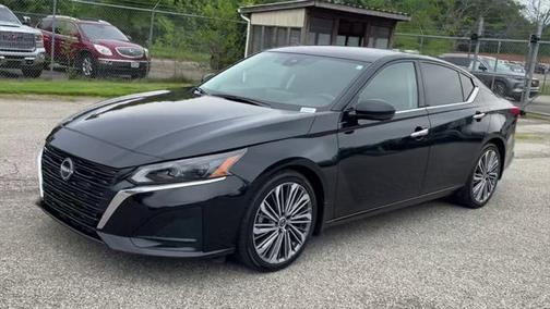 2024 Nissan Altima 2.5 SL