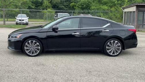 2024 Nissan Altima 2.5 SL