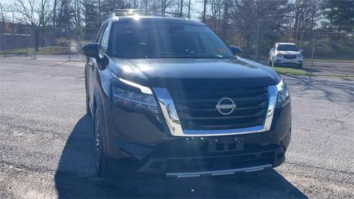 2023 Nissan Pathfinder Platinum 4WD