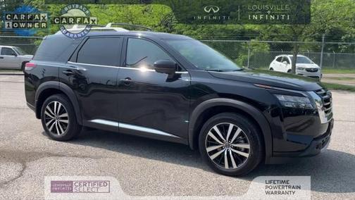 2025 Nissan Pathfinder Platinum 4WD