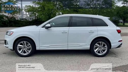 2022 Audi Q7 55 Premium Plus