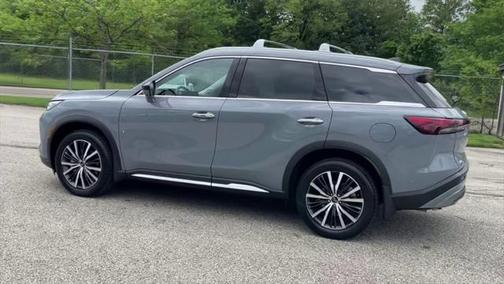 2025 INFINITI QX60 SENSORY