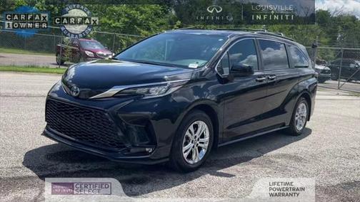 2022 Toyota Sienna XSE 7 Passenger