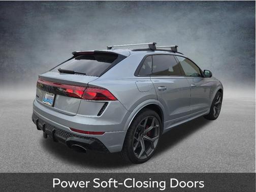 Satellite Silver Metallic 2025 Audi RS Q8 4.0T